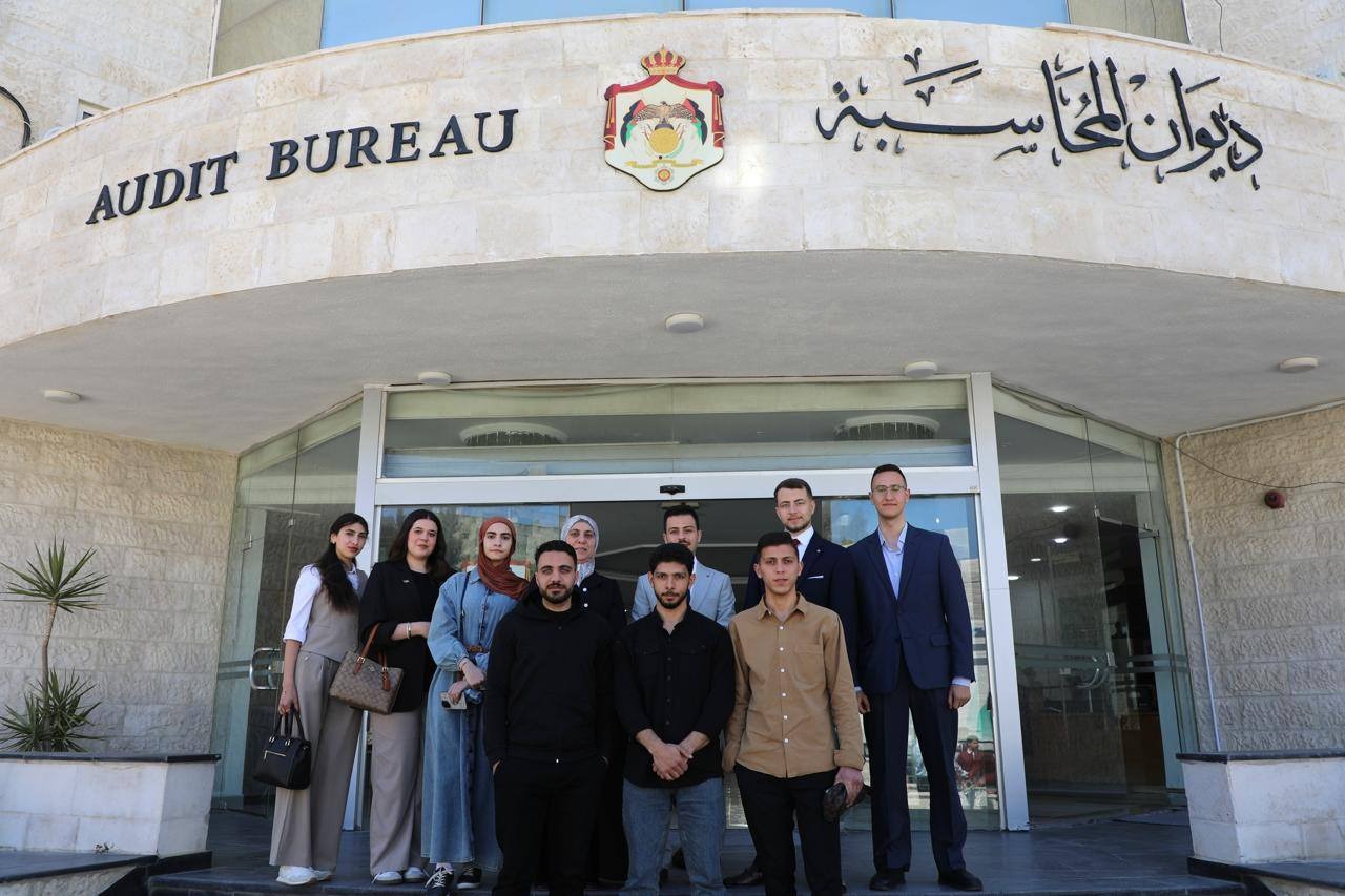 طلبة من جامعة اليرموك يشاركون في ملتقى مدققي ديوان المحاسبة